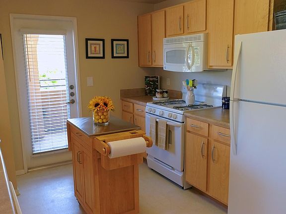 3rd image of 1768 Tonini Dr APT 73