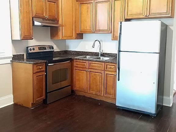 2nd image of 340-42 S Cortez St