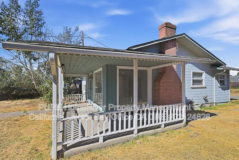 2 bed, 1.0 bath, 828 sqft, $2,700 — Photo 3