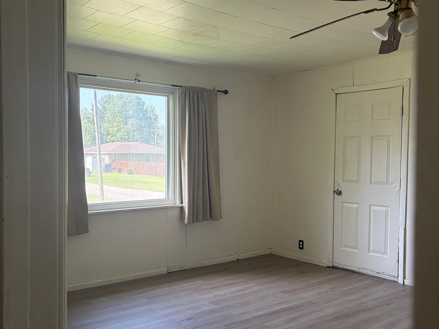 2 bed, 1000 sqft, $850 — Photo 3