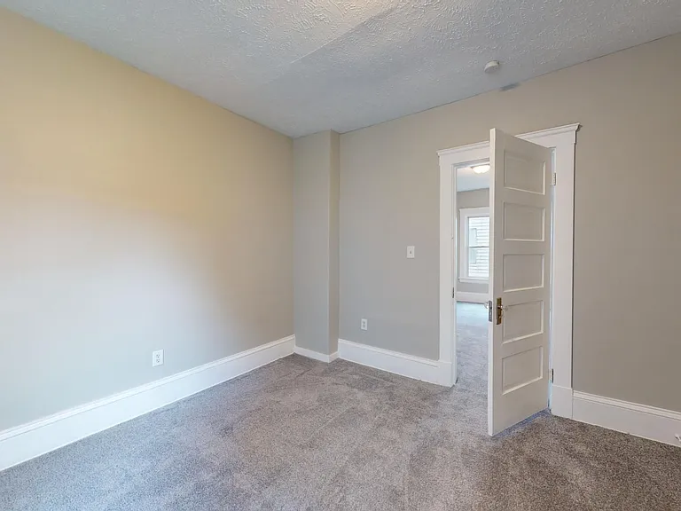 2053 W 99th St — Photo 26