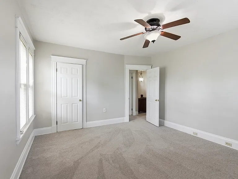 2840 Pine Grove Ave — Photo 30