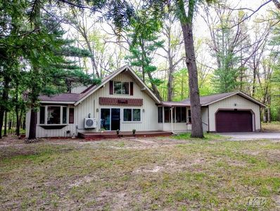 4656 Lancelot Ct, Gladwin, MI, 48624