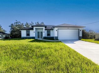 3714 Kilarney St, Fort Myers, FL 33905