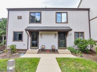 571 Dell Pl #71, Stanhope, NJ 07874