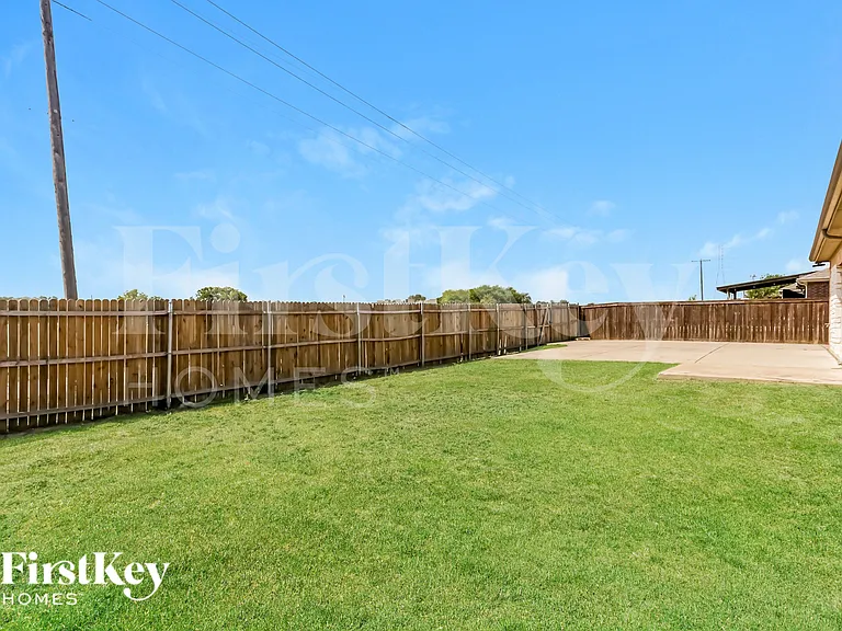 1422 Waldrop Dr — Photo 14