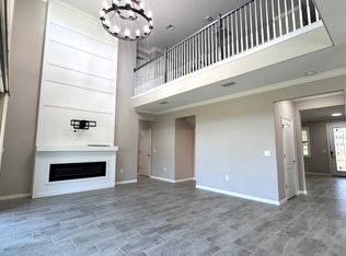 19641 The Place Blvd, Estero, FL 33928