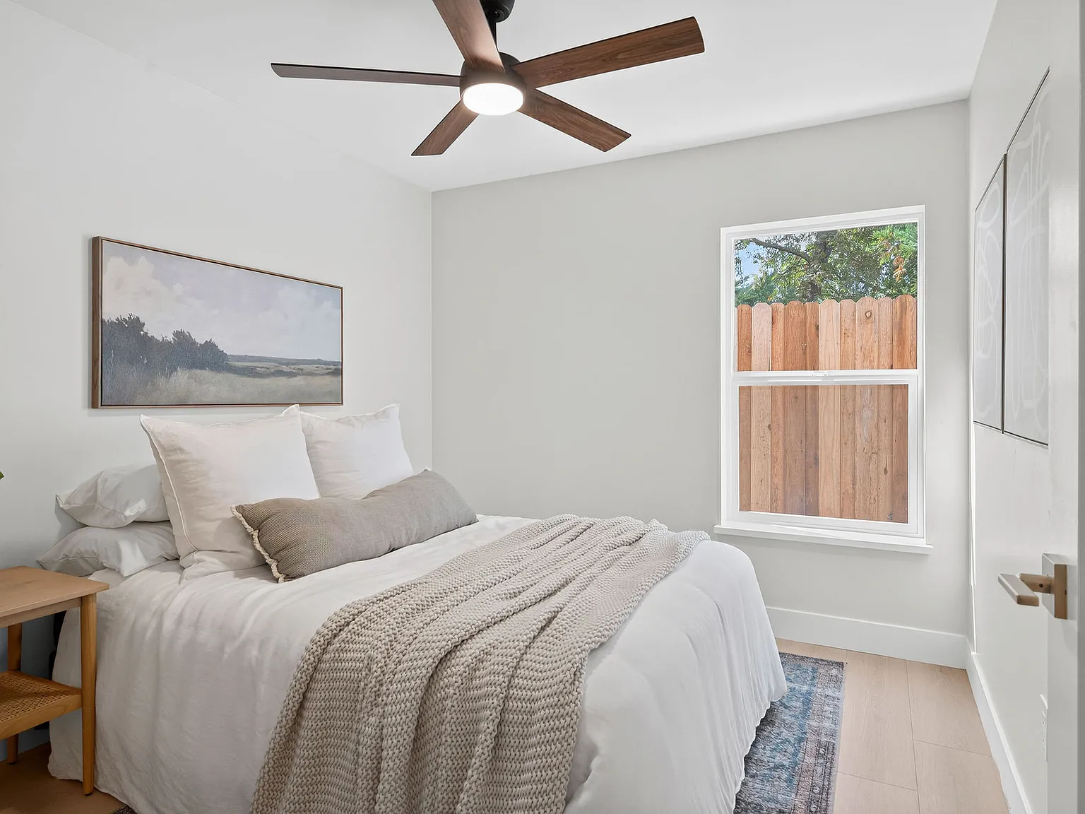 4411 Arlington Ave — Photo 4