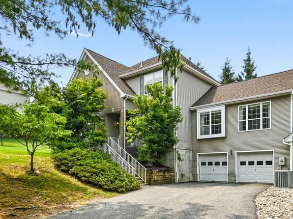 39 Canterbury Way, Wayne Twp., NJ 07470