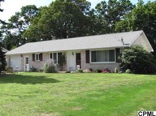 116 Sycamore Dr, Mount Holly Springs, PA 17065