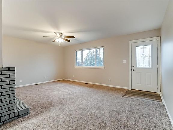 5th image of 4423 Shawnray Dr