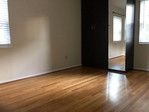 5th image of 7707 Lunceford Ln