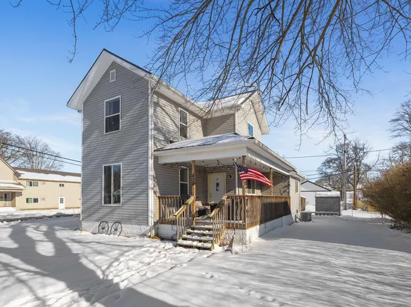 429 N Broadway St, Butler, IN 46721
