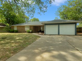 1528 E Hanover St, Springfield, MO 65804