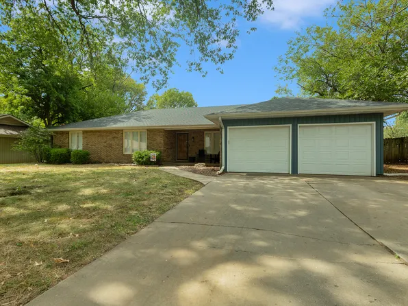 1528 E Hanover St, Springfield, MO 65804
