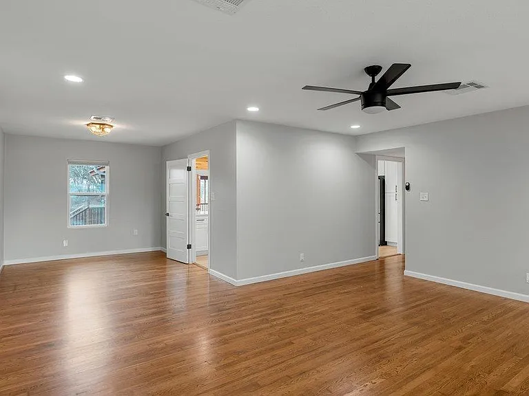 3404 Touchstone St — Photo 9