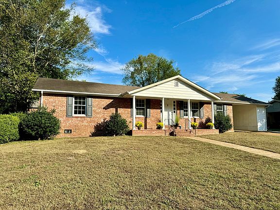 2nd image of 559 Malone Cir