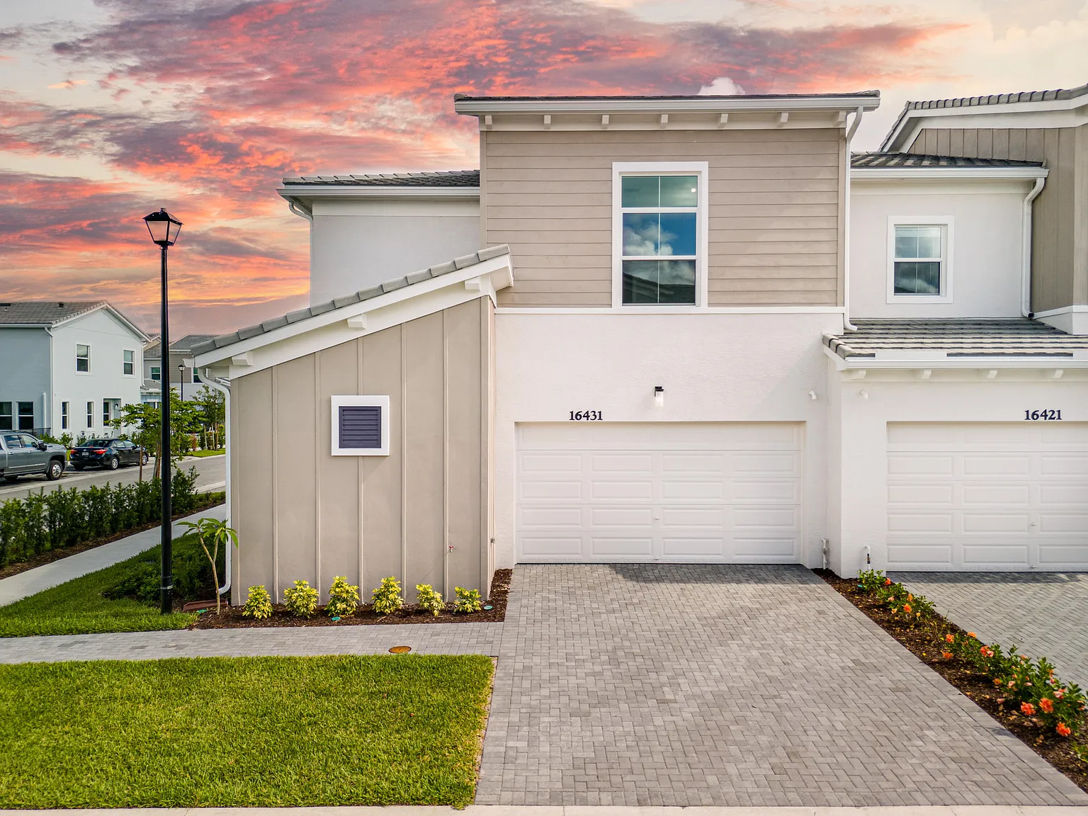 4 bed, 3.5 bath, 2010 sqft, $3,500 — Photo 4