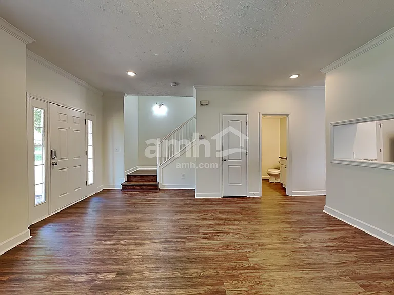 127 Paige Park Ln — Photo 5