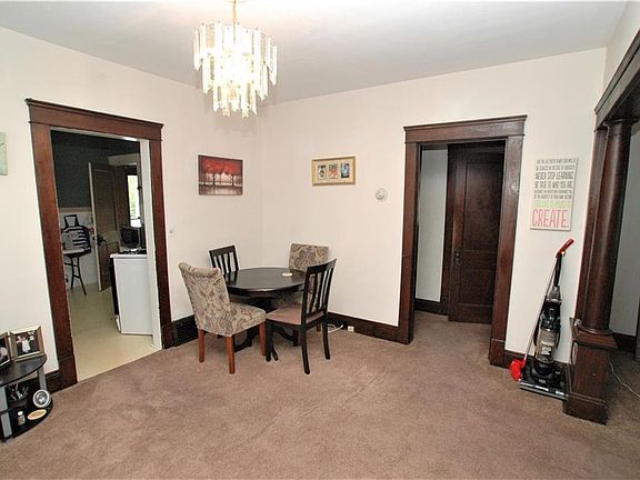 4th image of 11301 Florian Ave