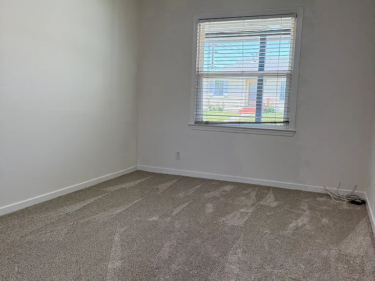 510 Birch Ave — Photo 12