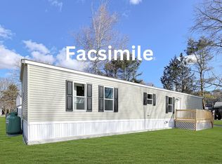 73 Lamplighters Dr, Conway, NH 03860