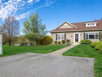 14 Leland Point Dr #14, Portsmouth, RI, 02871