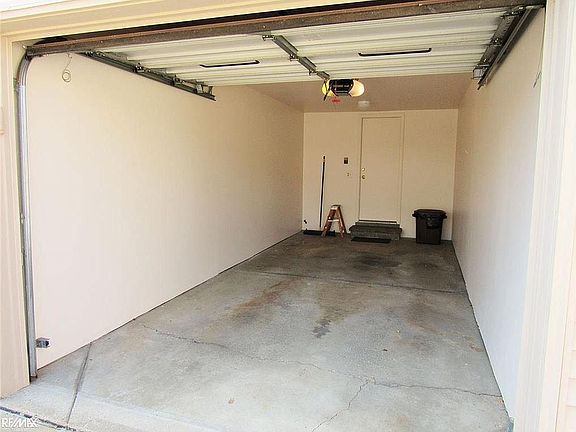 5th image of 15775 N Franklin Dr