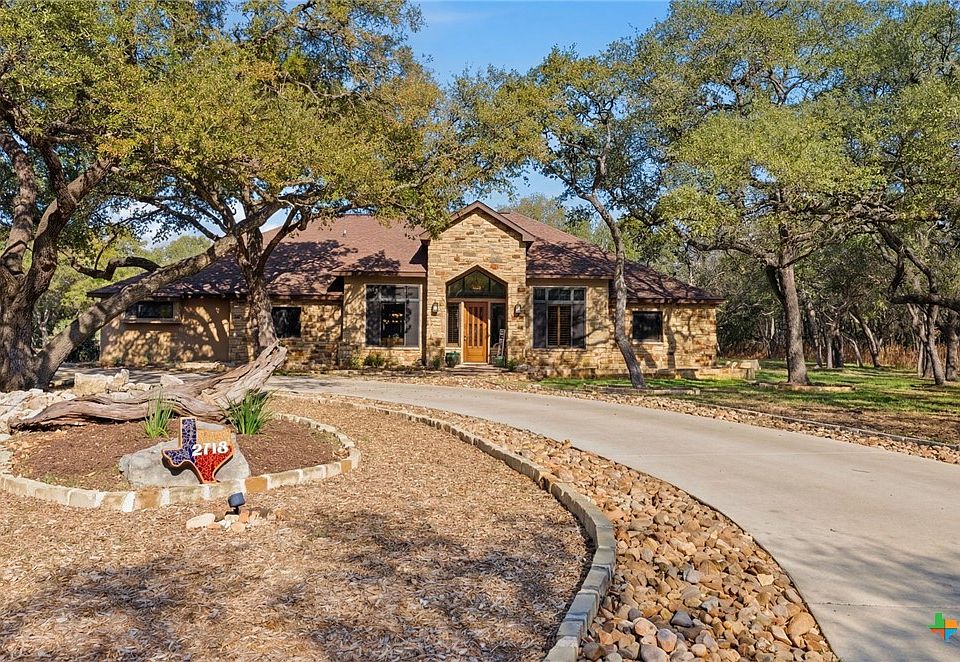 27118 Rockwall Pkwy, New Braunfels, TX 78132 | MLS #604912 | Zillow