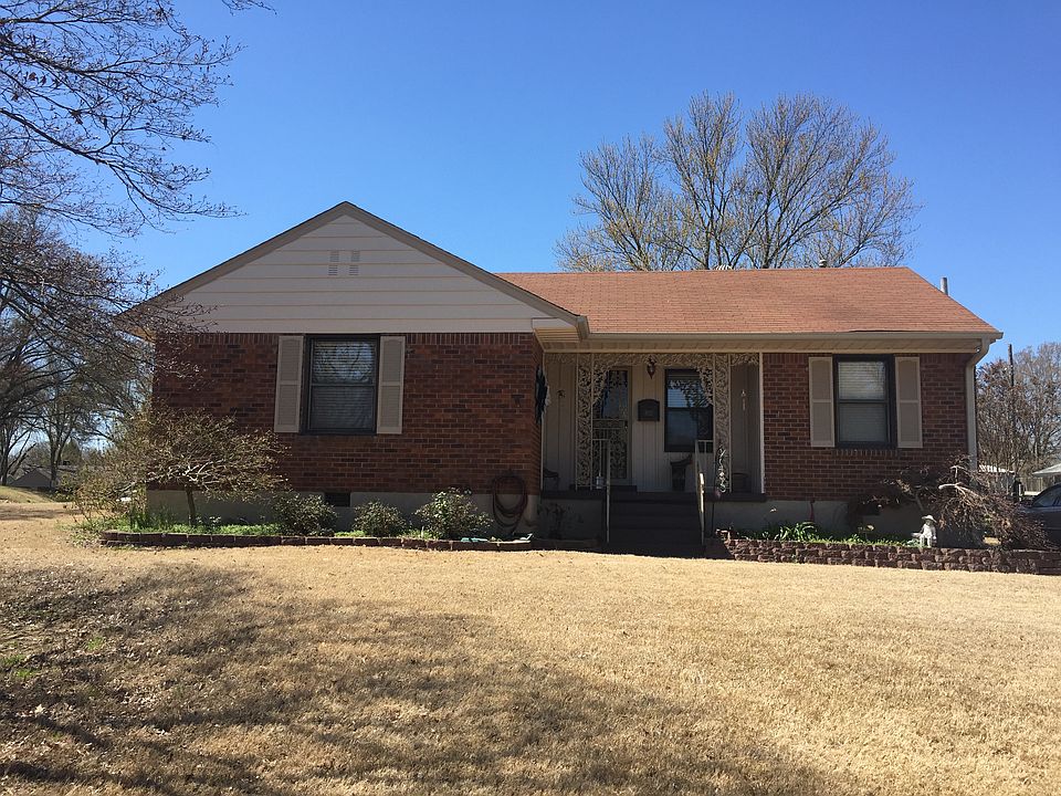 1st image of 1021 Lorraine St