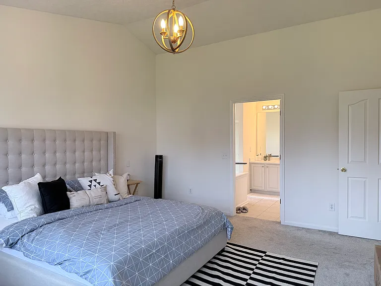 14010 Avalon East Dr — Photo 33