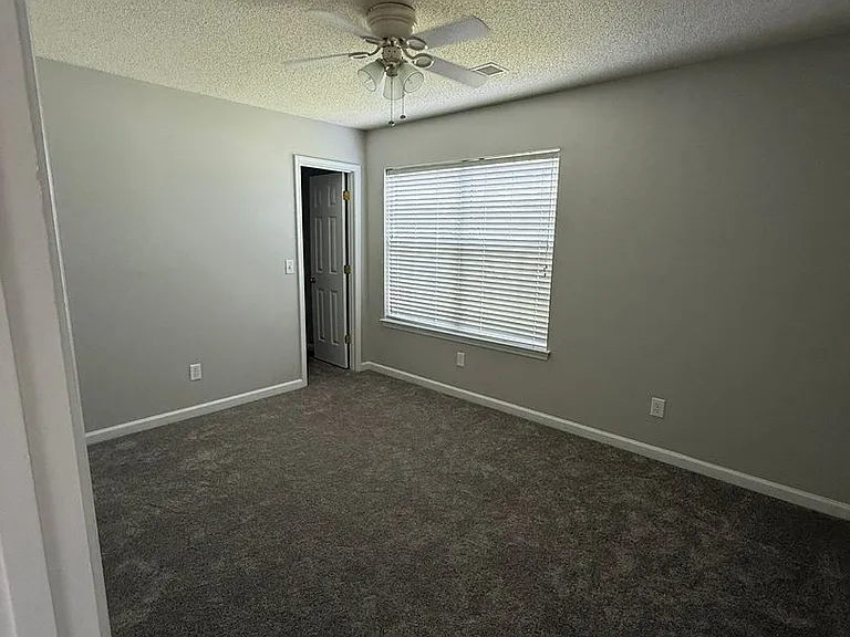 604 Gibson Forest Dr — Photo 15