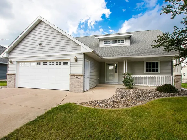 355 Ottawa Ave SE, Hutchinson, MN 55350