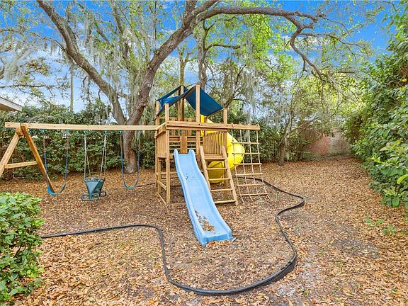 4th image of 2208 Cypress Hollow Ct