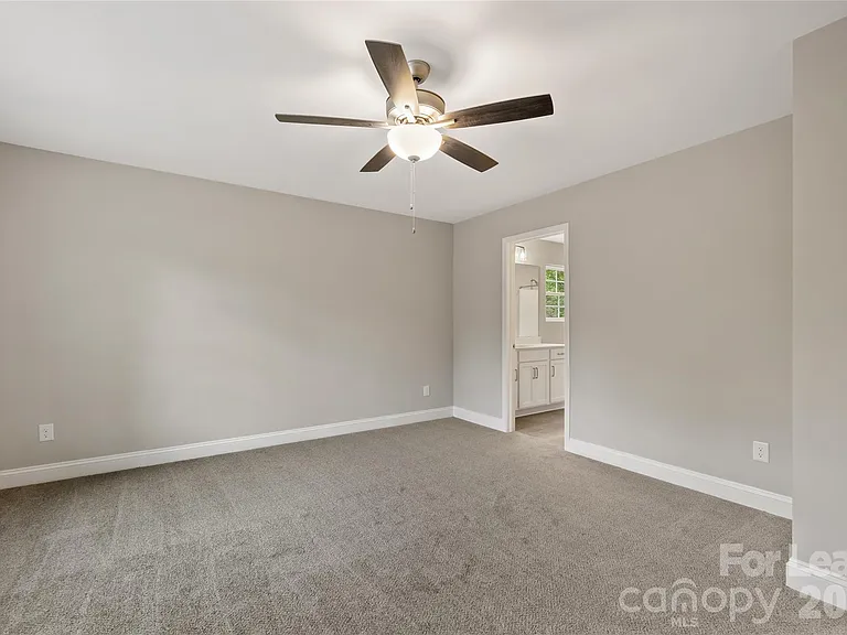 1007 Sioux St — Photo 20