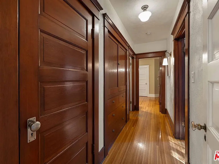 8050 Jovenita Canyon Dr — Photo 21