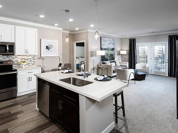 2nd image of 309 Palazzo Cir #301P414