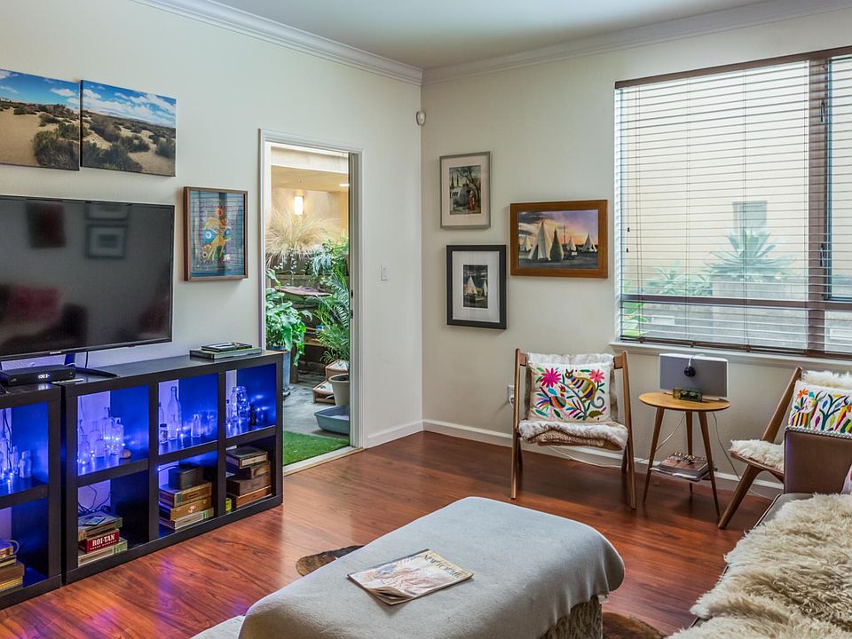 1st image of 6400 Crescent Park E APT 104