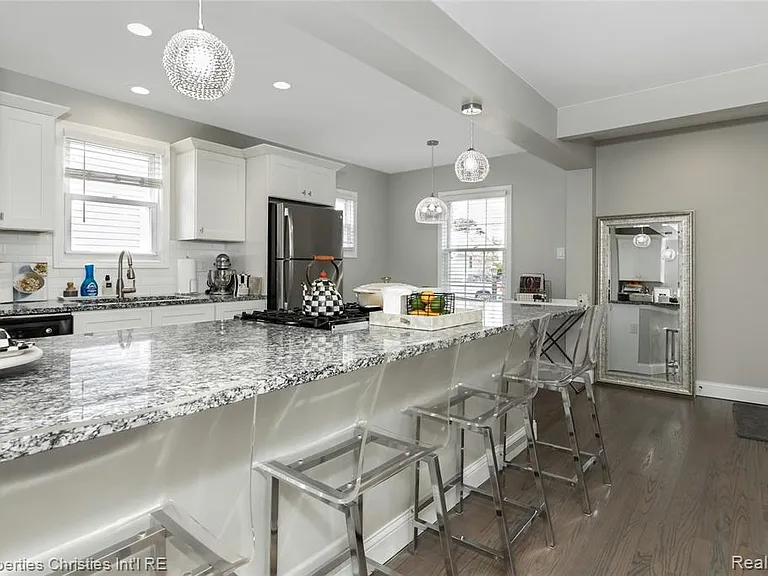 508 Marlin Ave — Photo 9