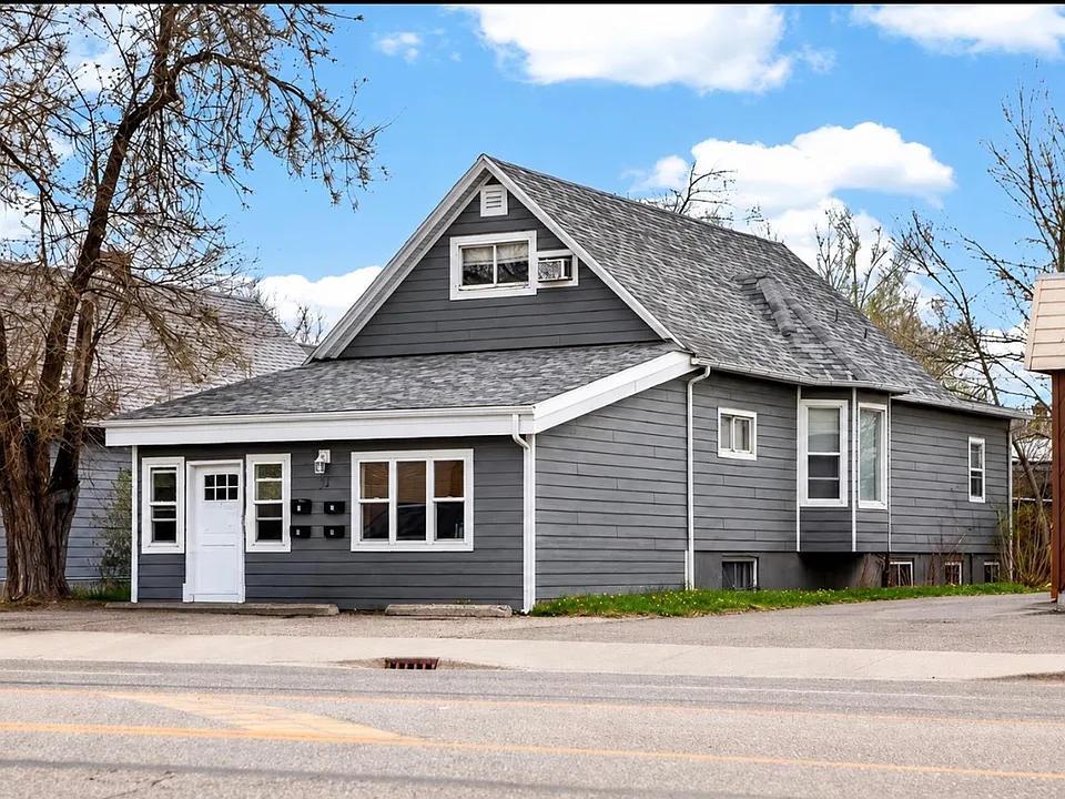 24 Broadwater Ave