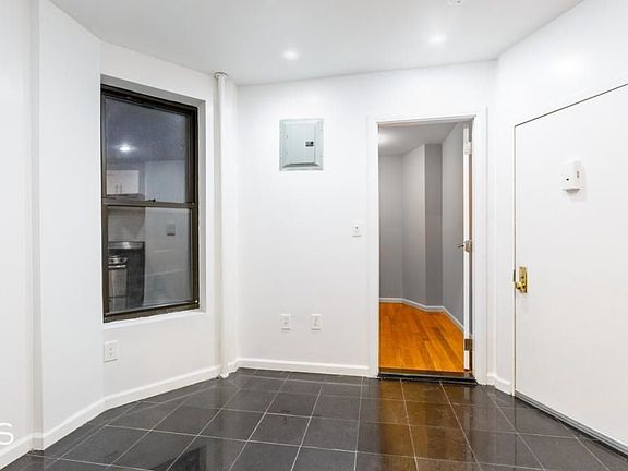 4th image of 332 W 49th St APT 1FE