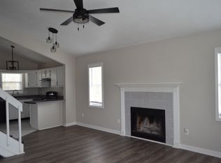 145 Viking Dr APT 24, Calhoun, GA 30701