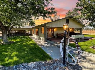 10209 Highway A12, Montague, CA 96064