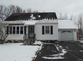 225 Willard St, Minoa, NY 13116