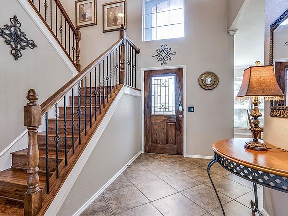 3rd image of 4608 Matthew Dr