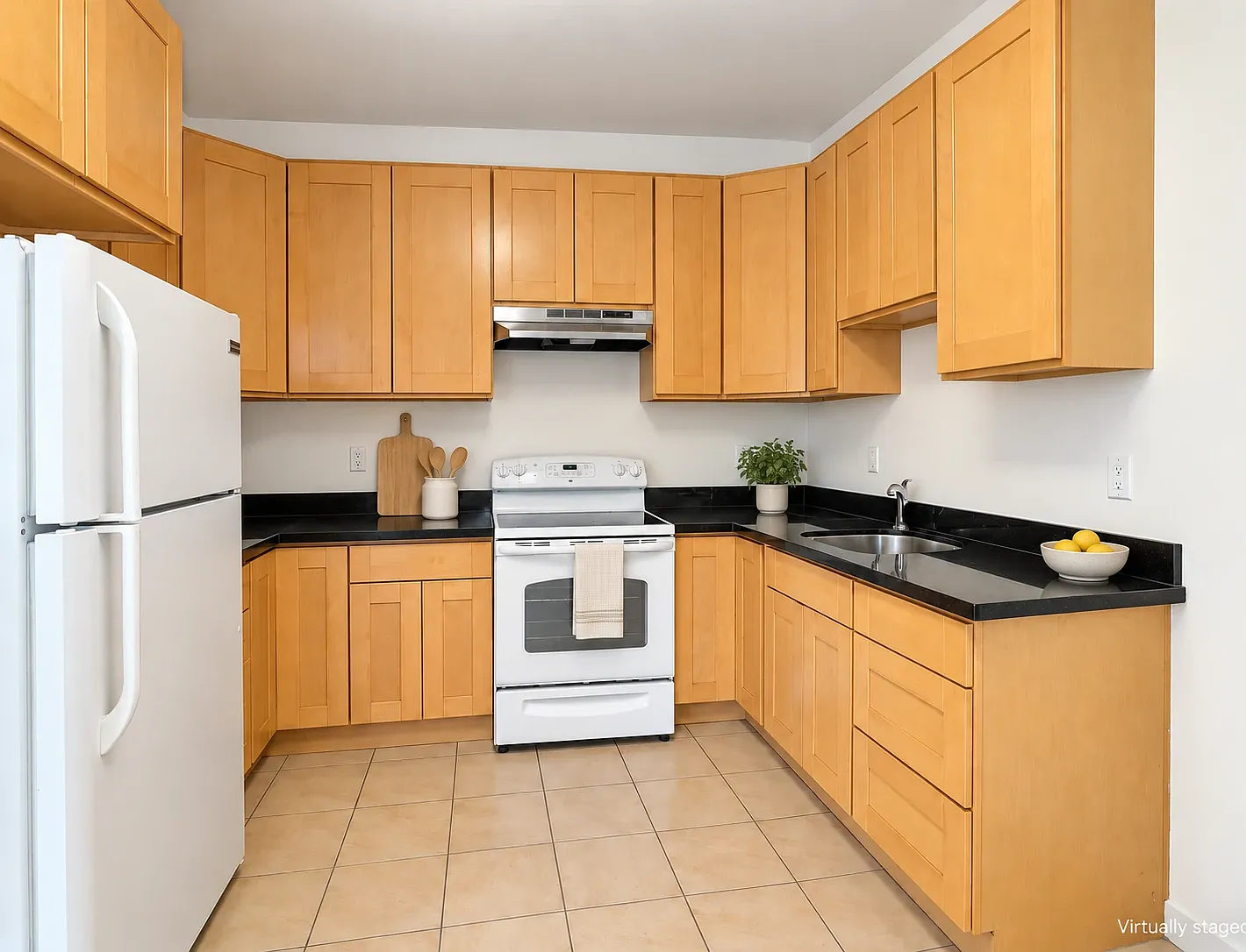 4 bed, 1.5 bath, 1200 sqft, $8,950 — Photo 4