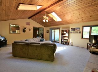 8050 Gina Dr, Racine, WI 53406