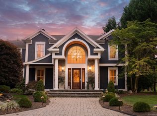 139 Oswegatchie Road, Waterford, CT 06385