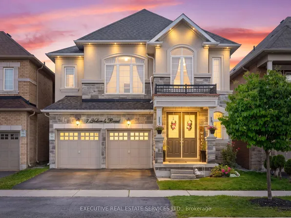 7 Yelands Rd, Brampton, ON L7A 3Z8