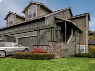 10316 SE Bristol Ct, Happy Valley, OR 97086